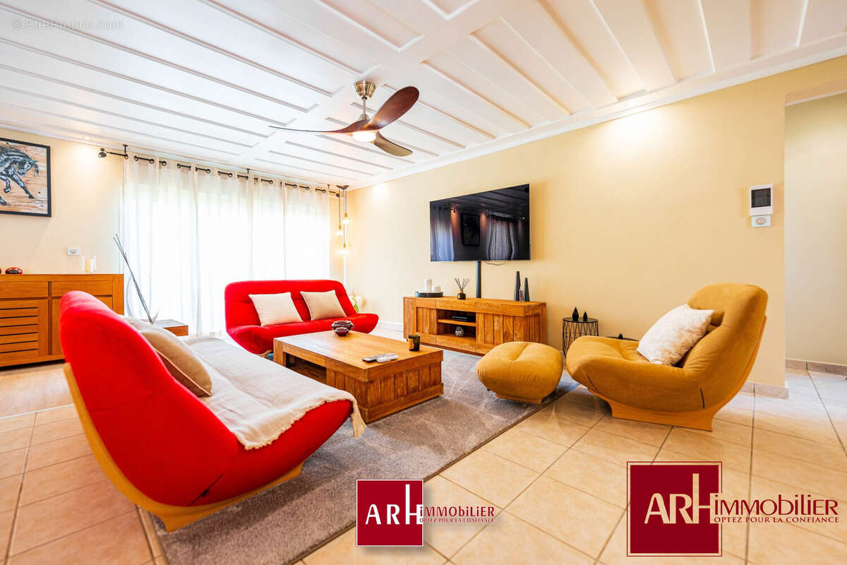 Maison à SAINT-DENIS