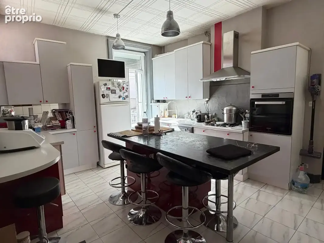 Maison de ville de caractère 170m2 avec garage - cœur de Saint-Chamond - photo 5