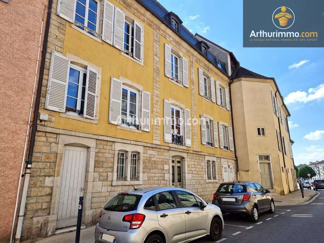 Appartement à LONS-LE-SAUNIER