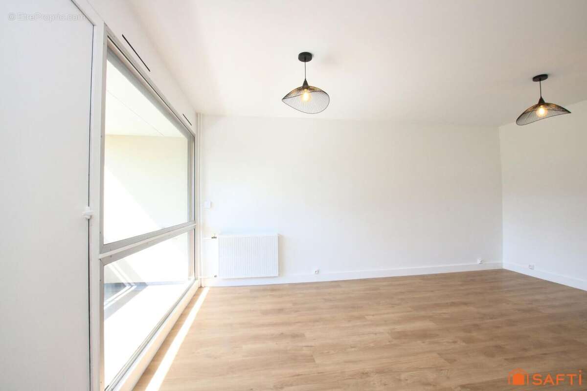 Photo 8 - Appartement à MASSY