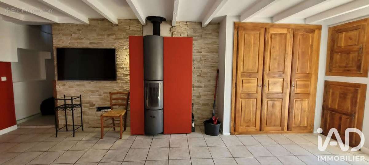 Maison 89 m² à Liguge  - photo 6