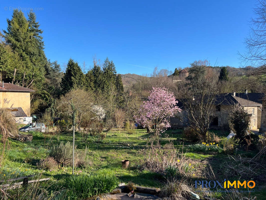 Maison 218 m² à La Forteresse  - photo 2