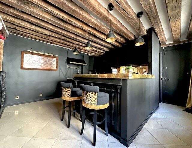 Appartement à PARIS-6E