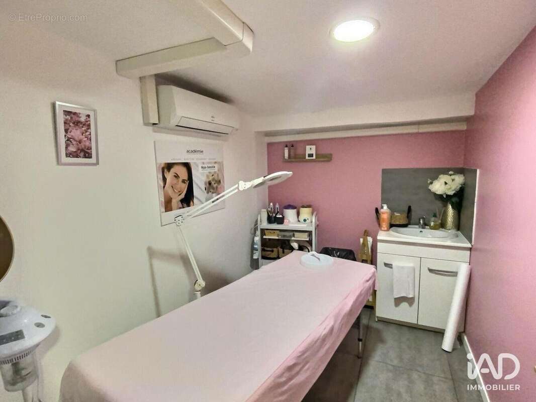 Photo 5 - Commerce à LA CIOTAT