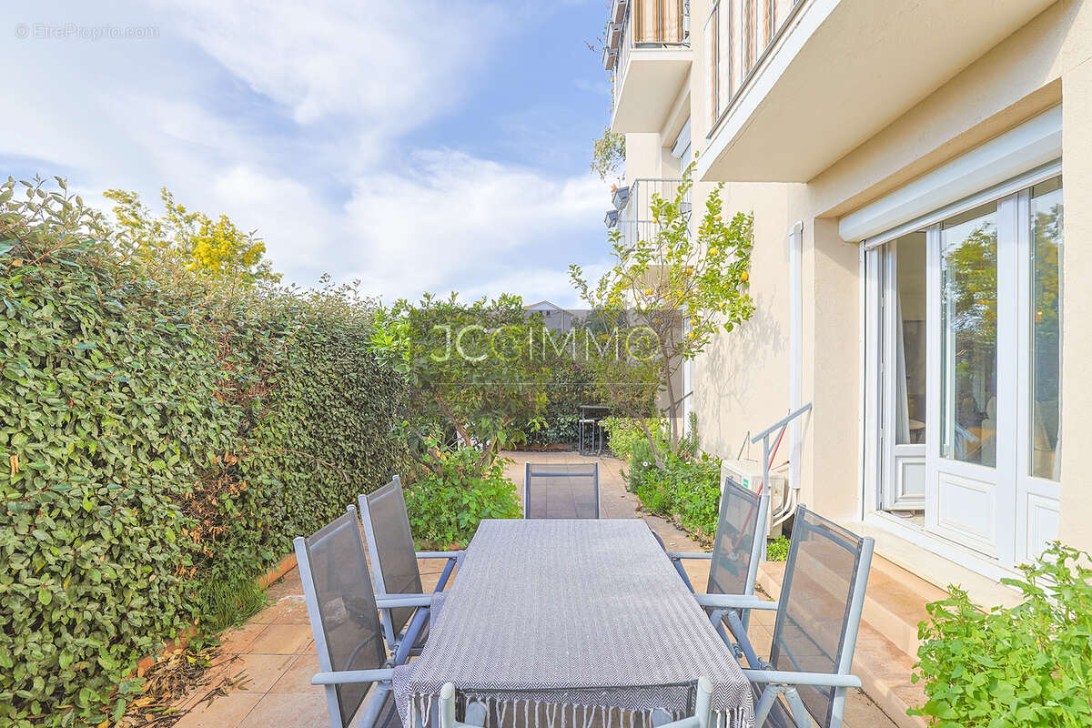 Appartement à LE LAVANDOU