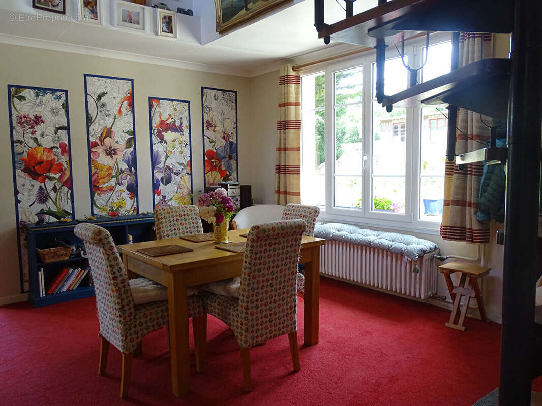Maison à LANISCAT