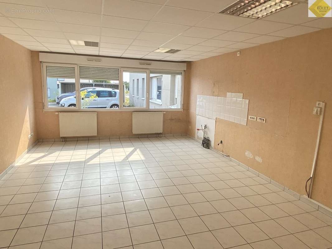 Commerce à POITIERS