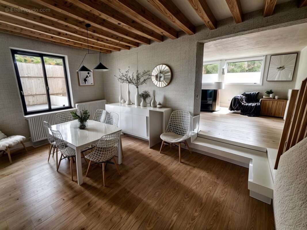 Maison à CAUFFRY