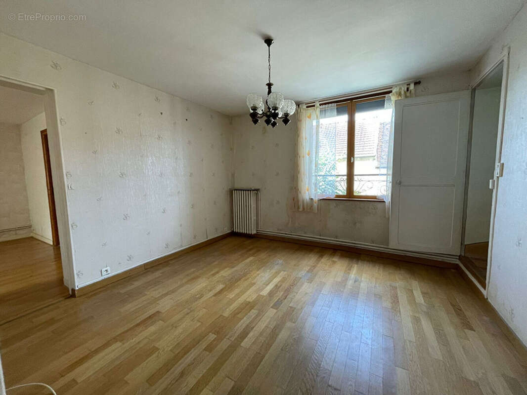 Maison à LA FERTE-SOUS-JOUARRE