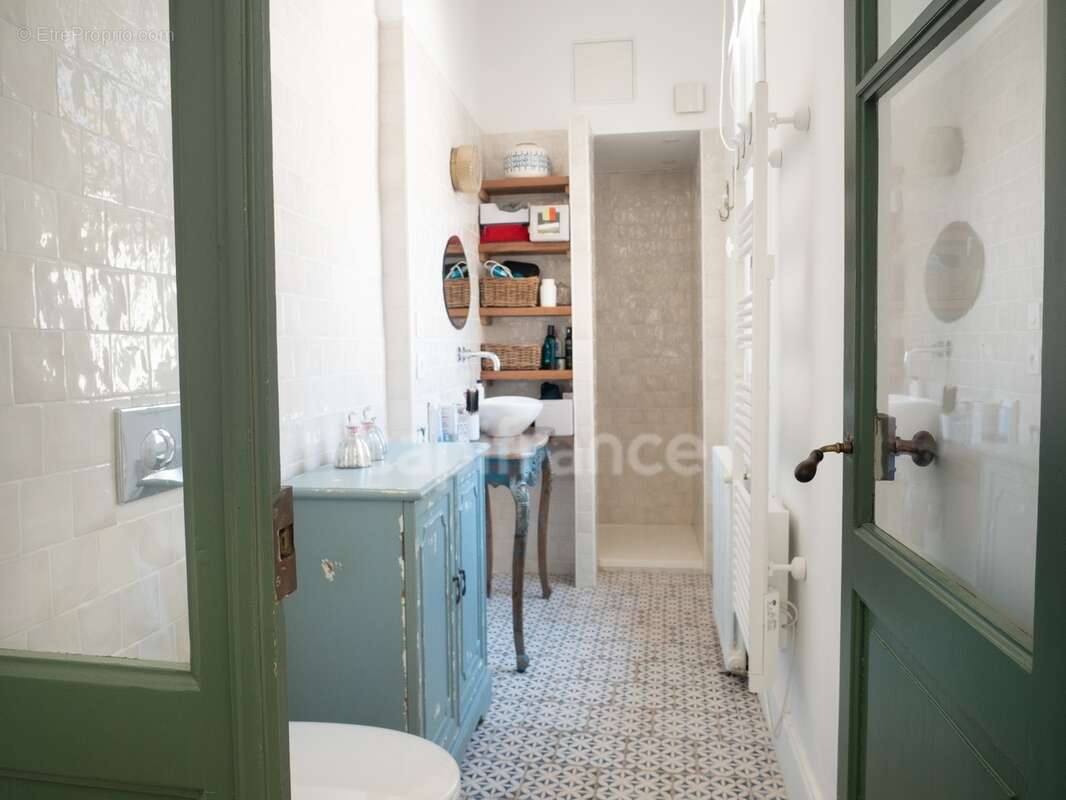 Demeure d'exception au coeur de l'ancienne rue Royale, 6 pièces, 290 m2 avec petit patio  (32) - photo 30