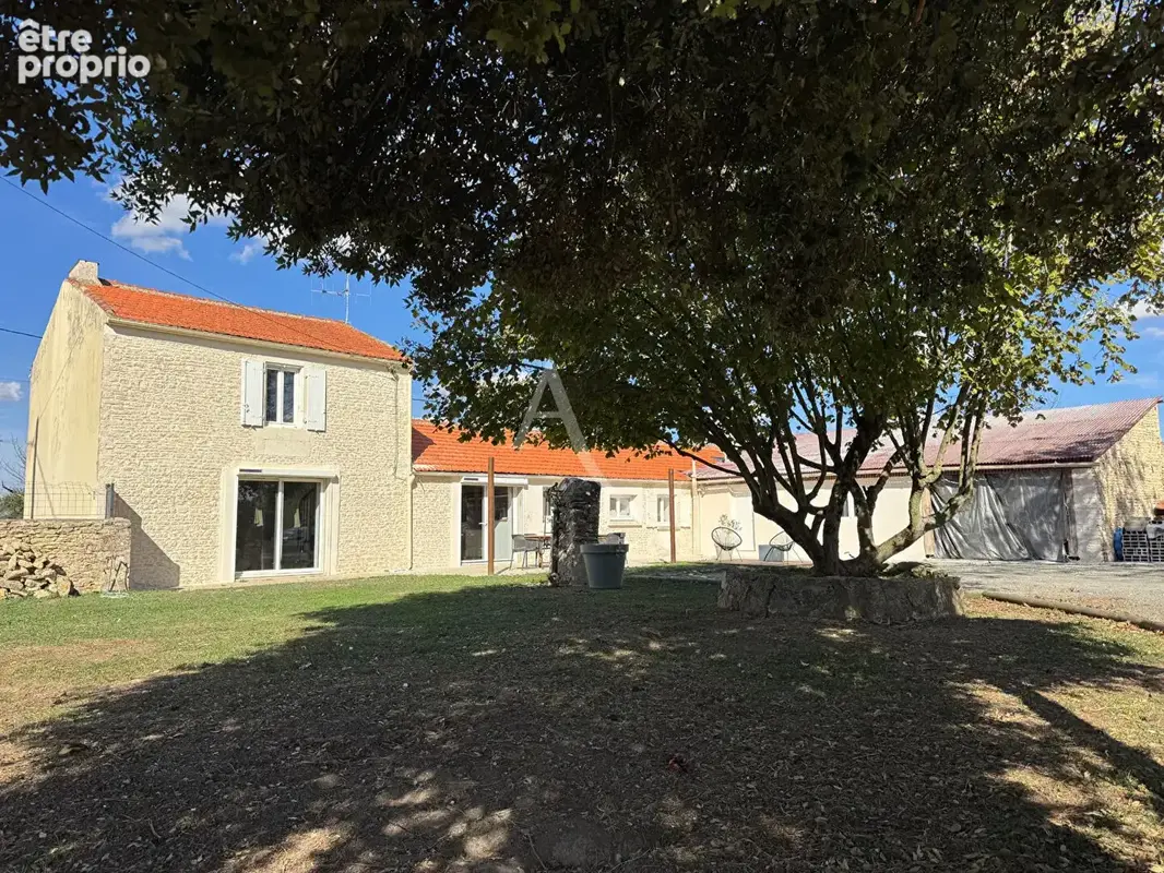 Maison PUYRAVAULT - 5 pièce(s) - 141m2 - photo 12