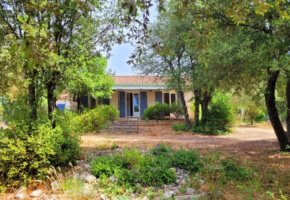 Maison à SAINT-JULIEN