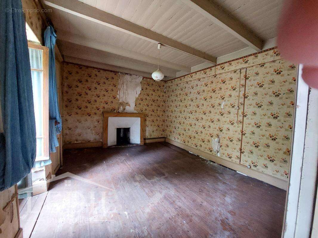 Maison à DURAVEL