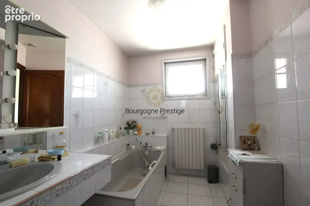 Maison familiale de 108 m² avec sous-sol dans un quartier residentiel sur un terrain 796 m² - photo 11