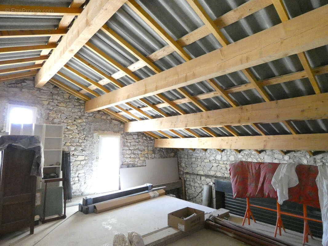 Maison à RIBAUTE-LES-TAVERNES