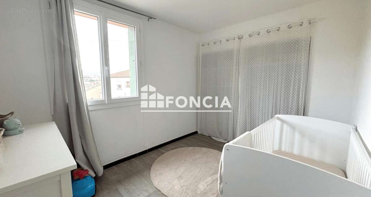 Appartement à LE PONTET