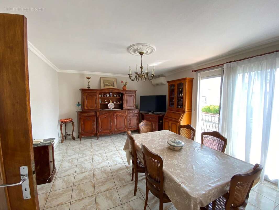 Maison à SAINT-CYPRIEN