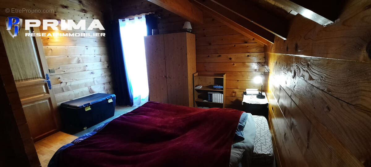 Maison à PRUNIERES