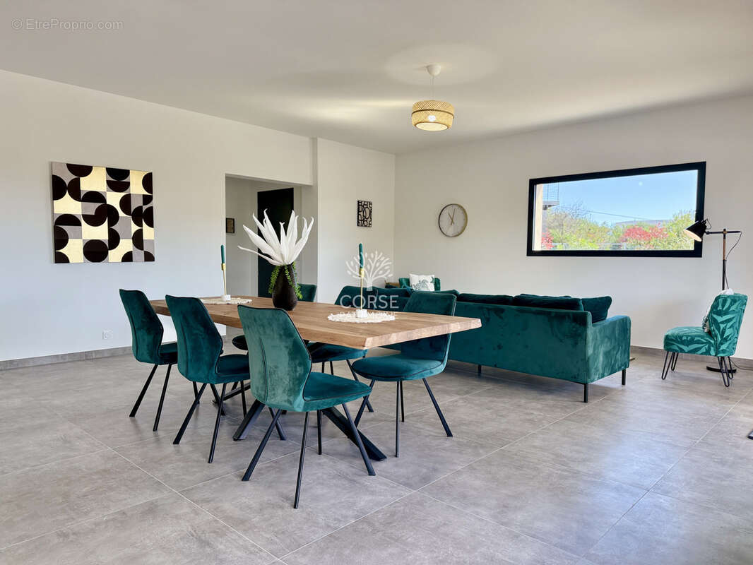 Maison à PORTO-VECCHIO