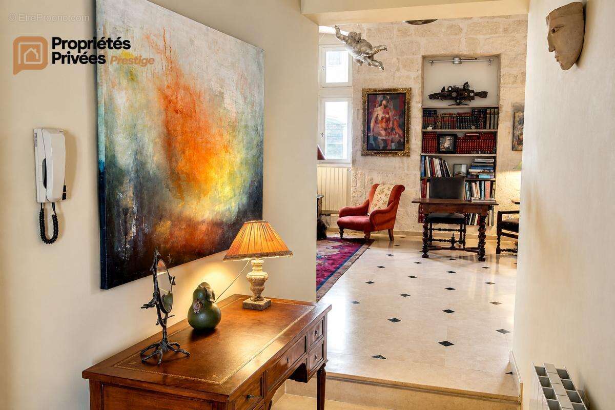 Appartement à UZES