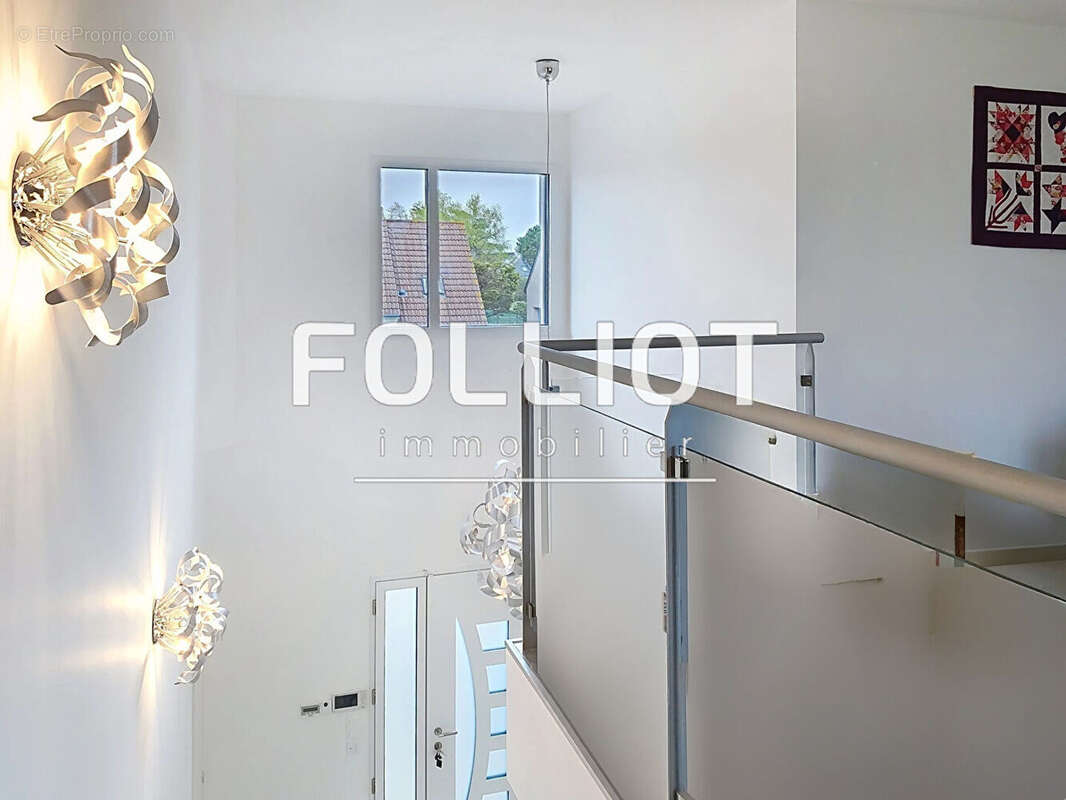 Maison à AGON-COUTAINVILLE