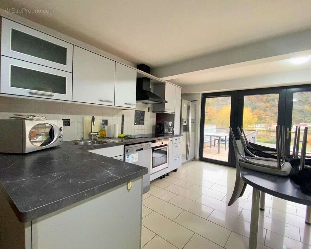 Appartement à CHOOZ