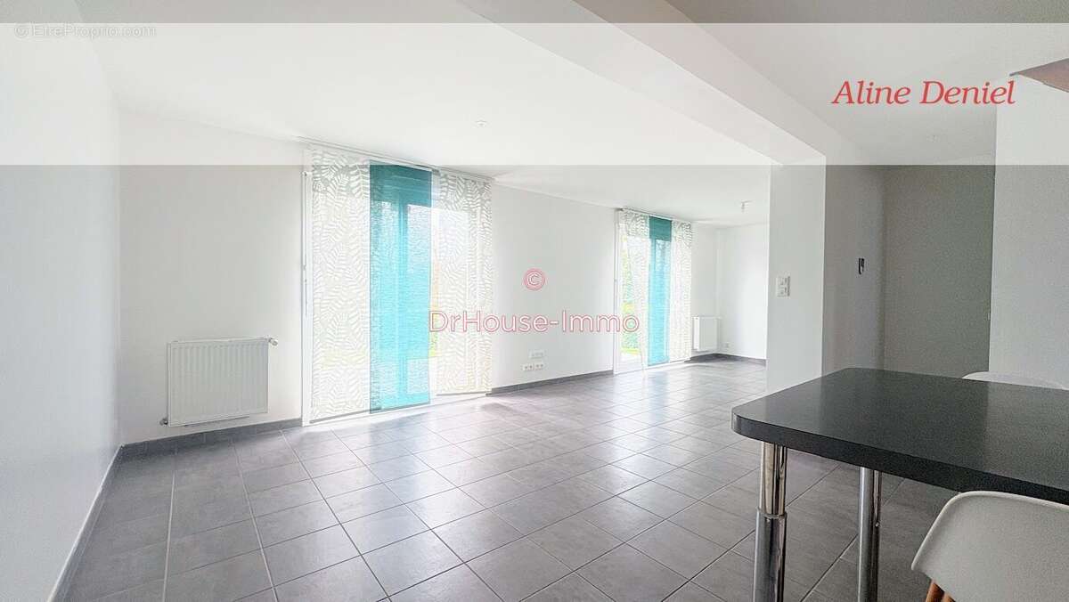 Maison à QUERQUEVILLE