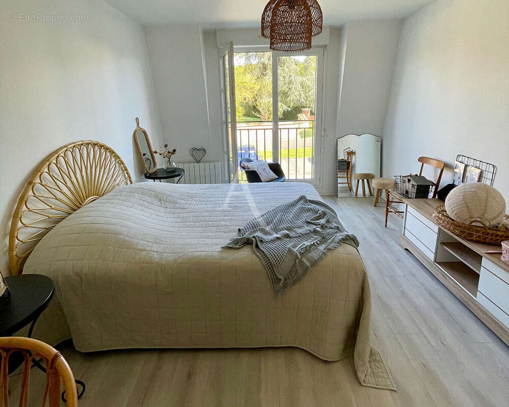 Appartement à GRAVIGNY