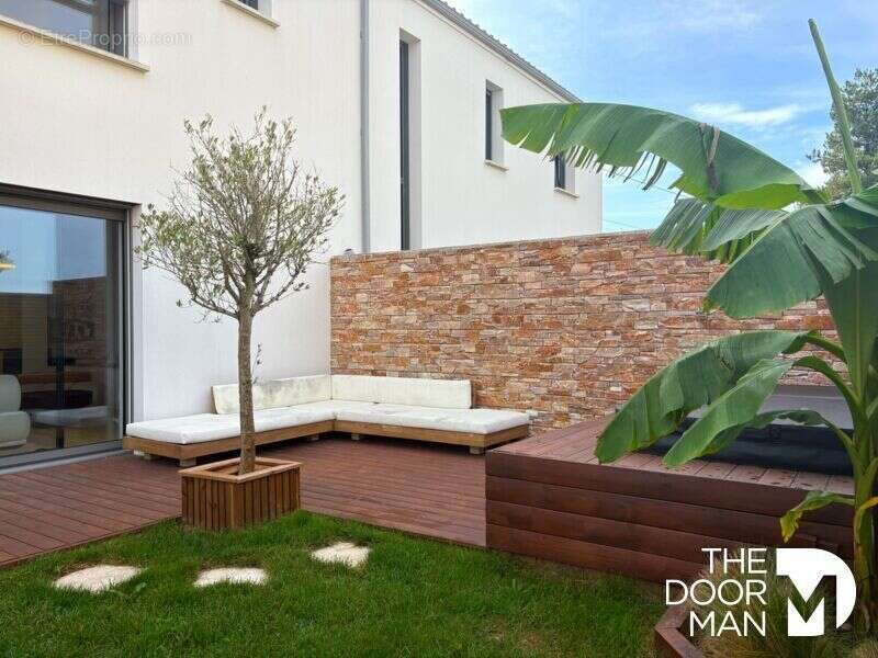 Maison à LES SORINIERES