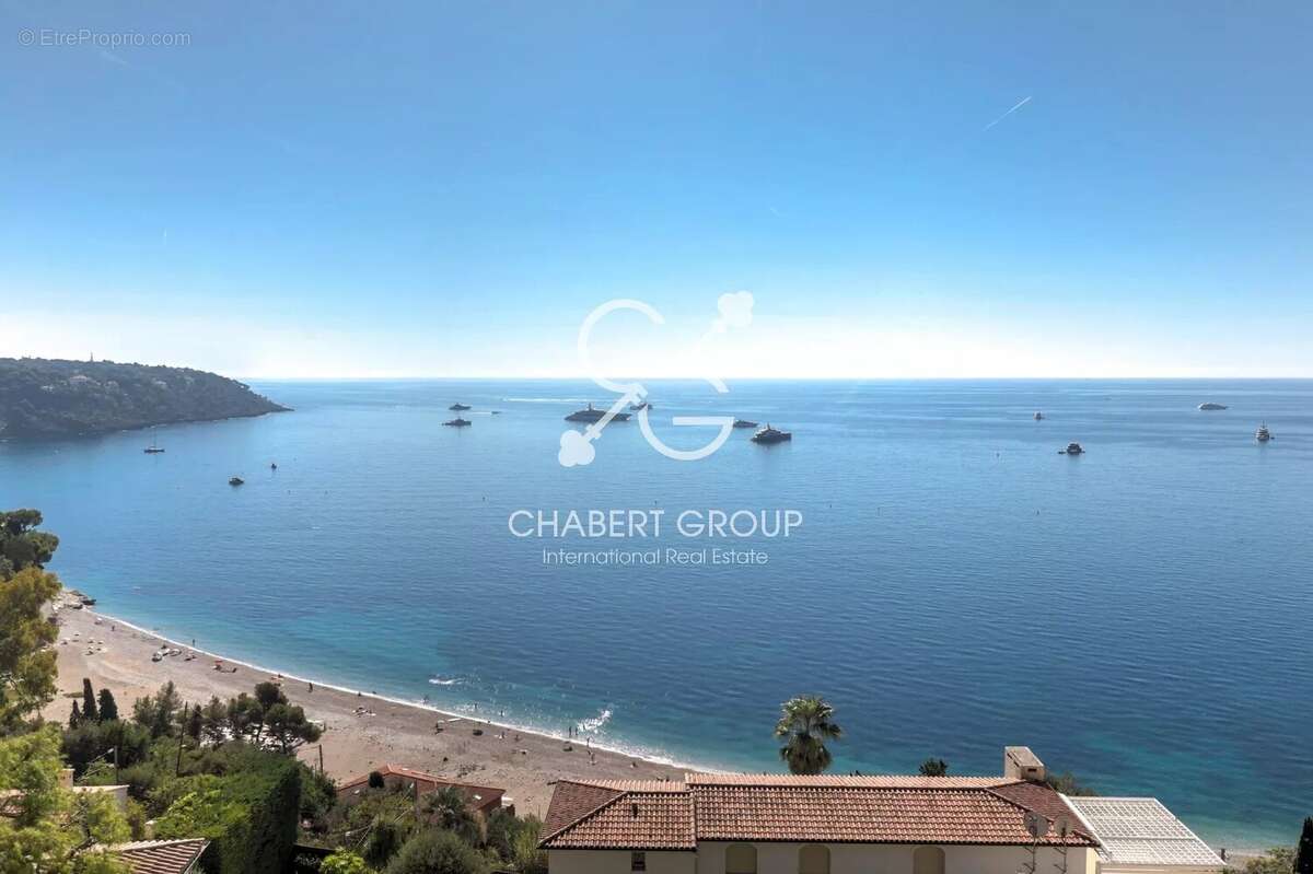 Appartement à ROQUEBRUNE-CAP-MARTIN