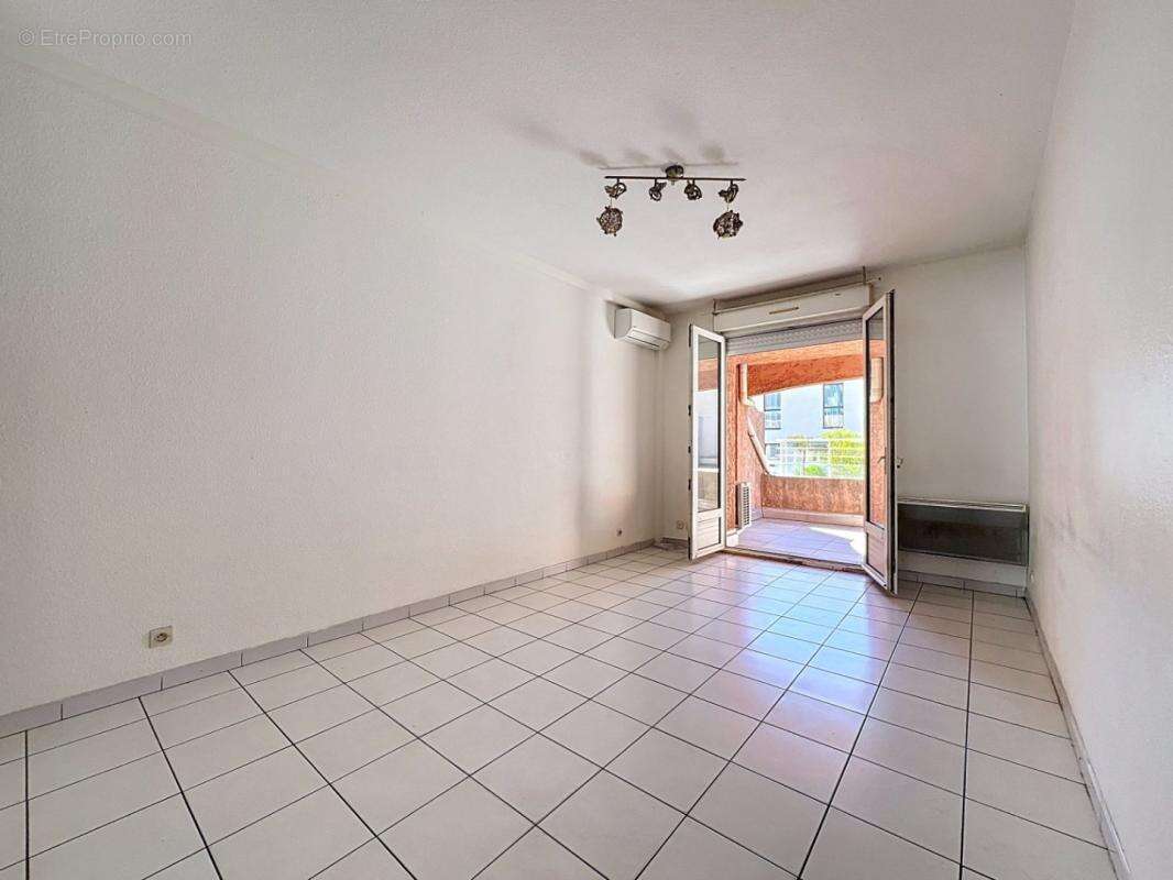 Appartement à FREJUS