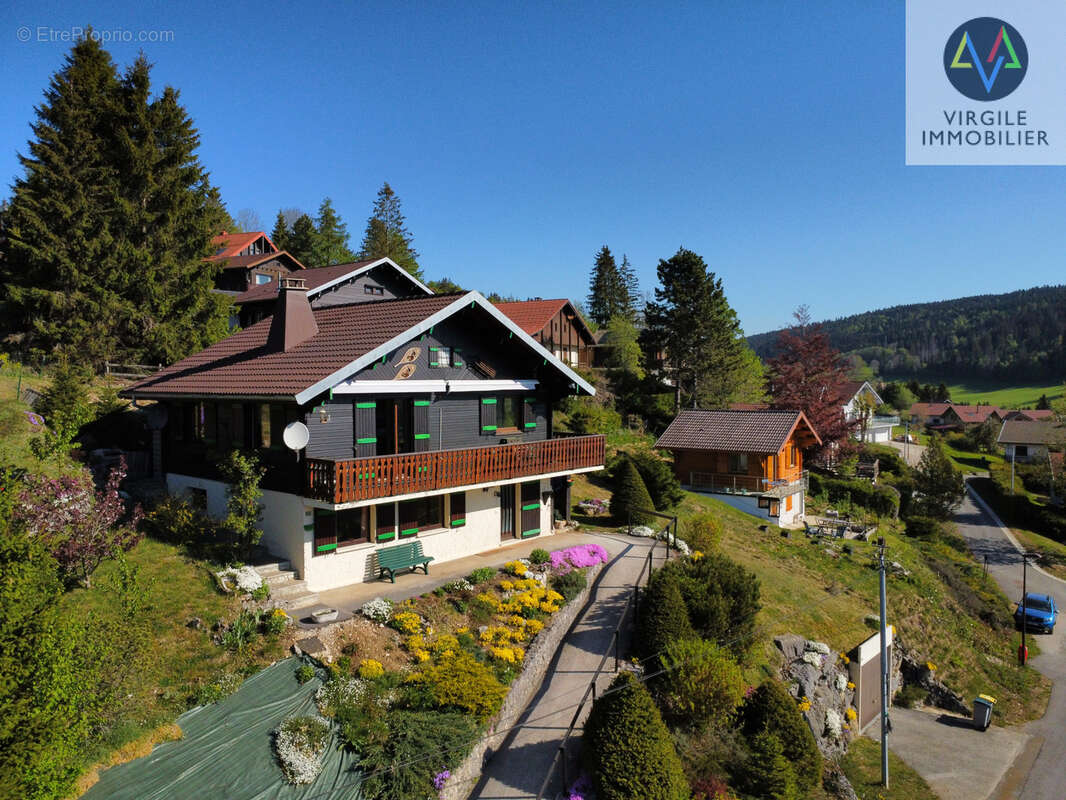 Maison à LES HOPITAUX-NEUFS