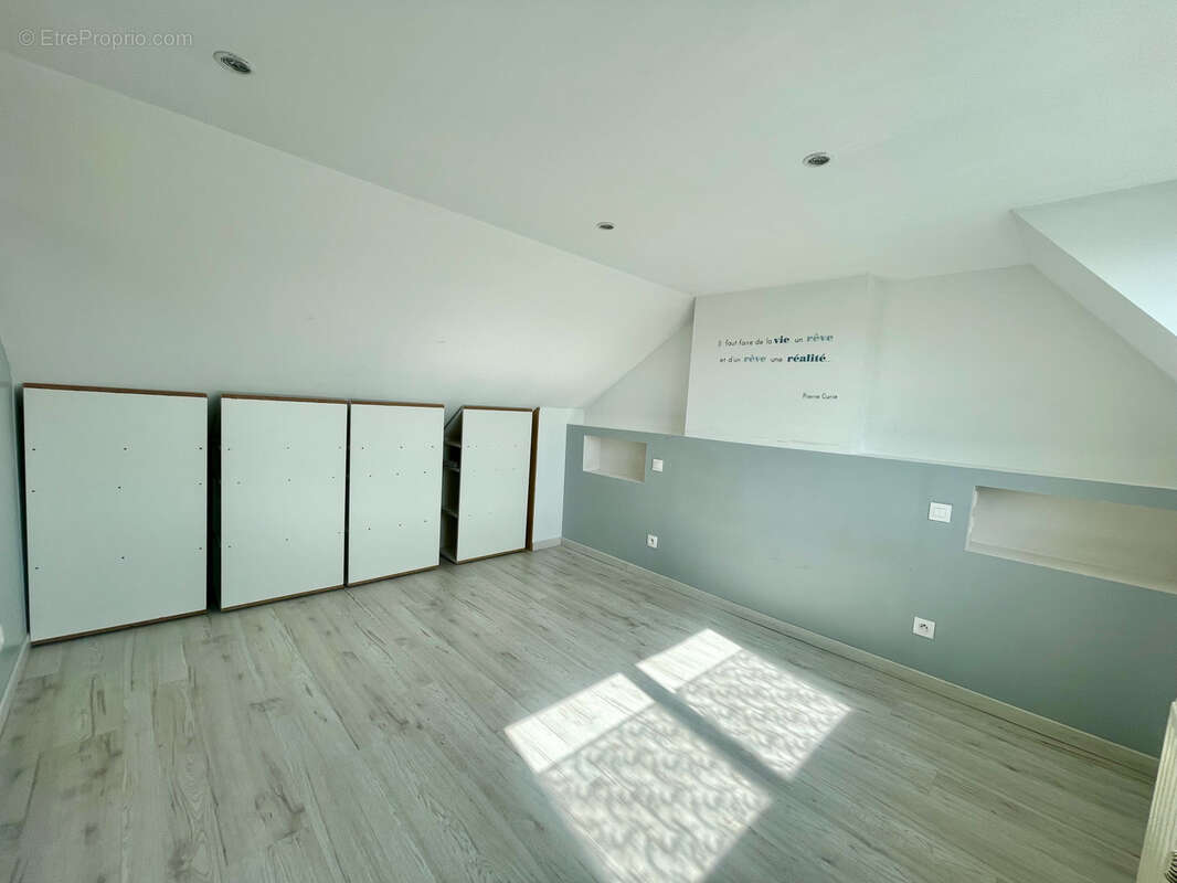 Maison au calme, ideal 1er achat ou investissment locatif ! - photo 6