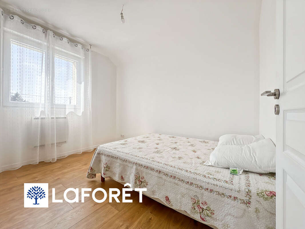 Maison à SAINT-MICHEL-SUR-ORGE