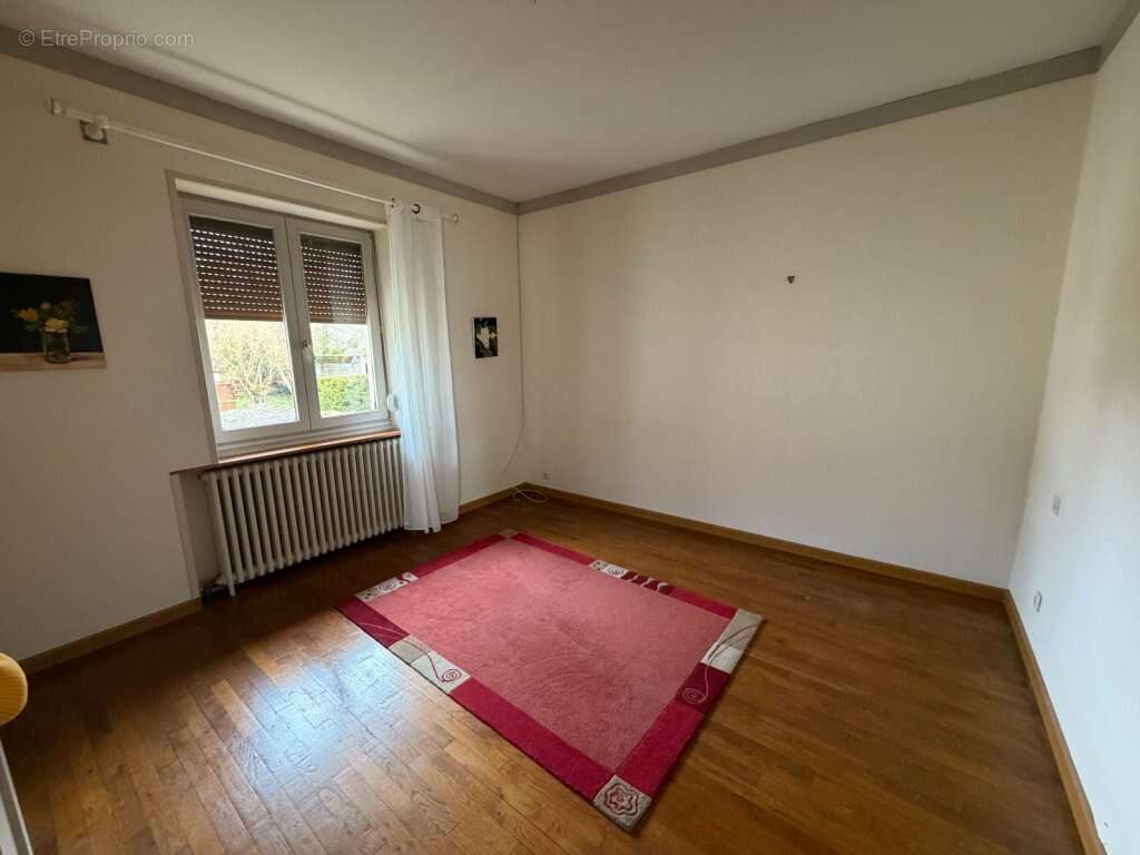 Maison à ECUISSES