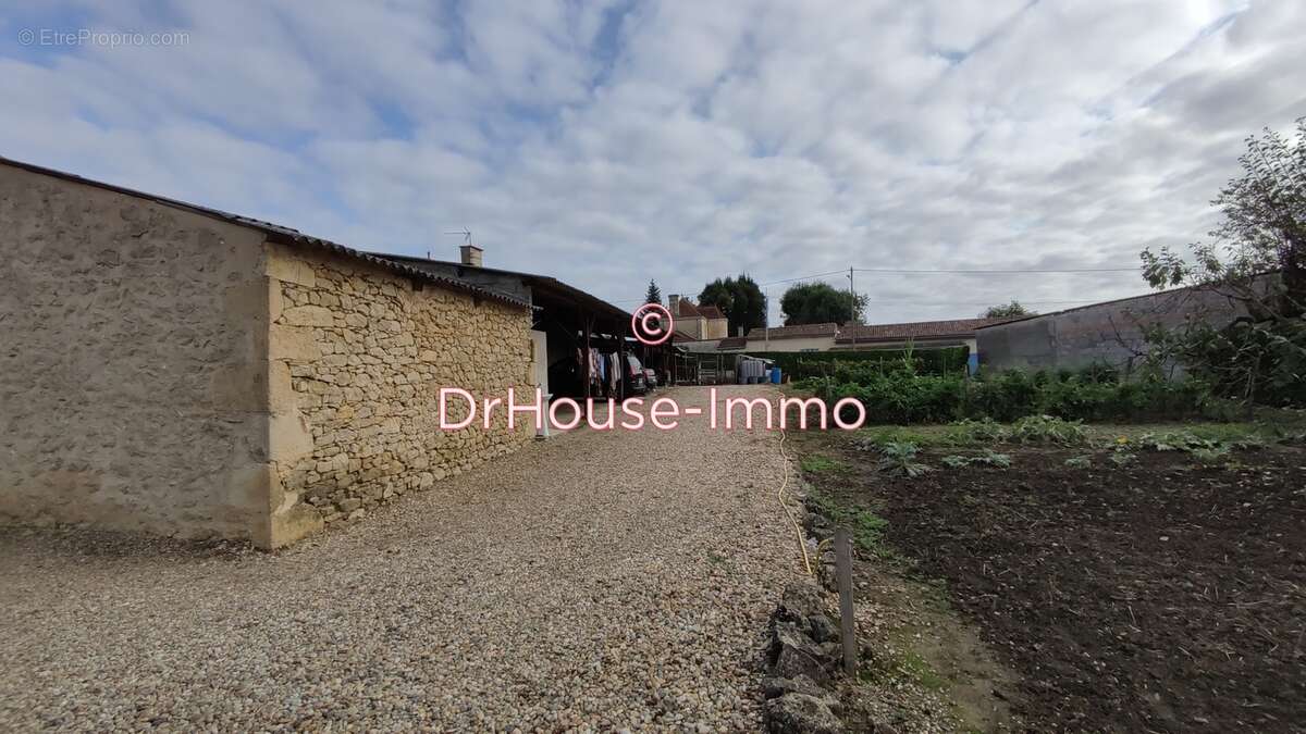 Maison 150 m² à Cleyrac  - photo 71