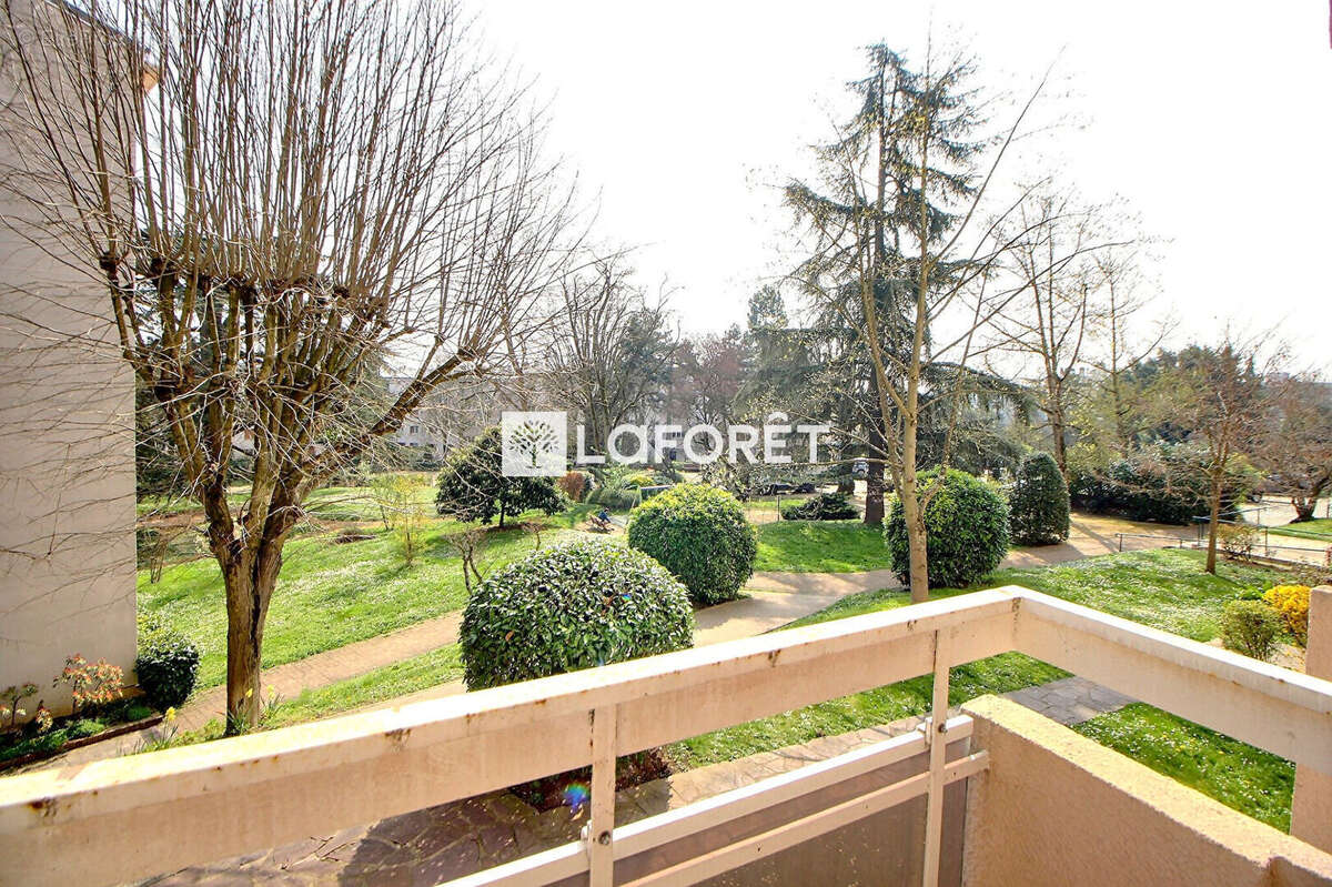 Appartement à SURESNES