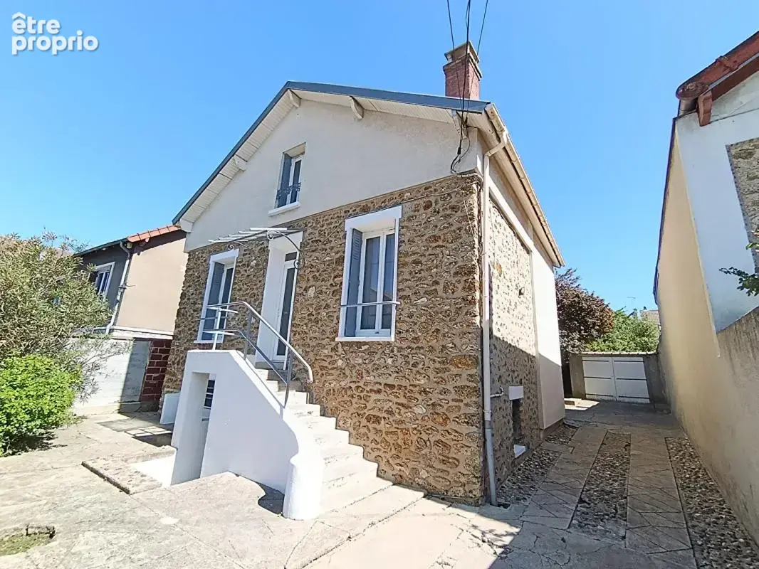 Maison à VILLENEUVE-SAINT-GEORGES