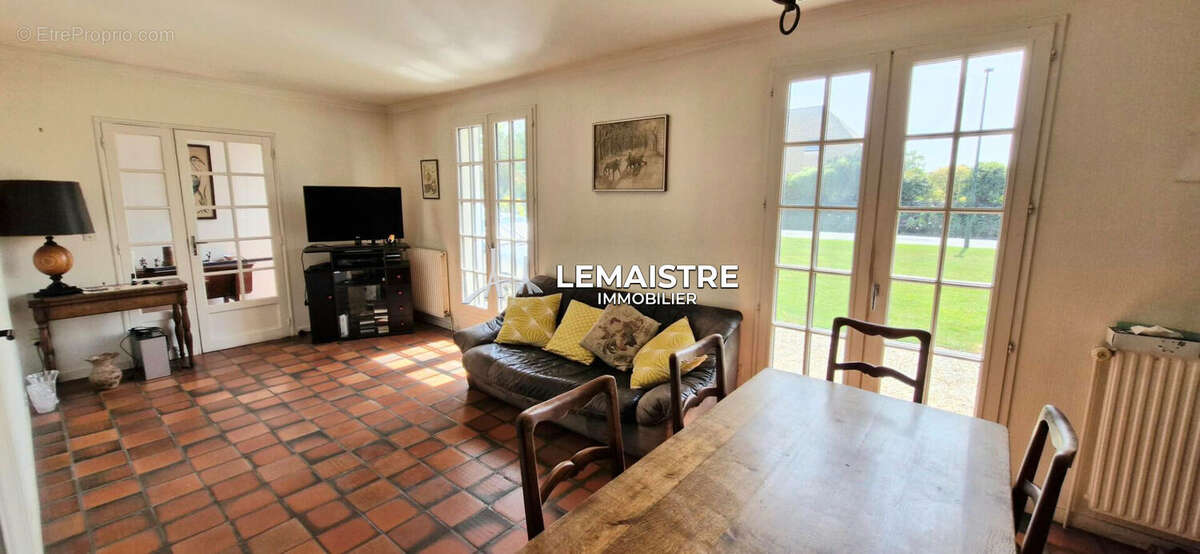 Maison à YVETOT