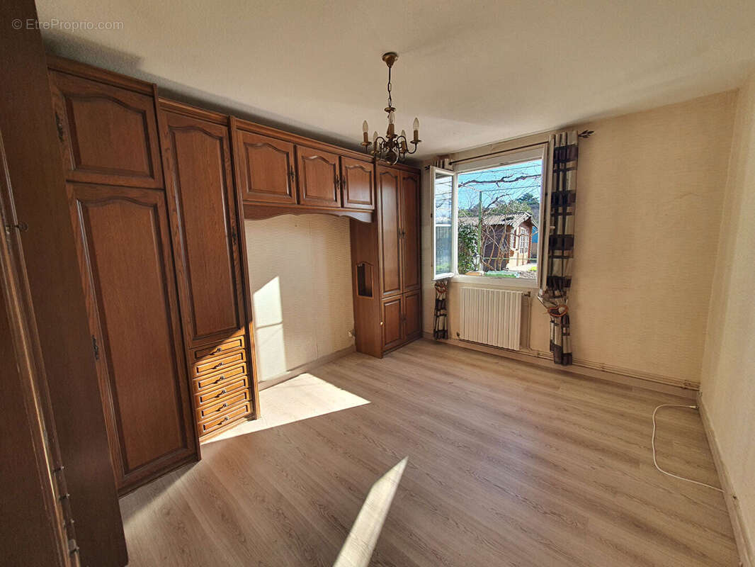 Maison à LES ANGLES