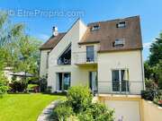 Maison à SOISY-SUR-SEINE