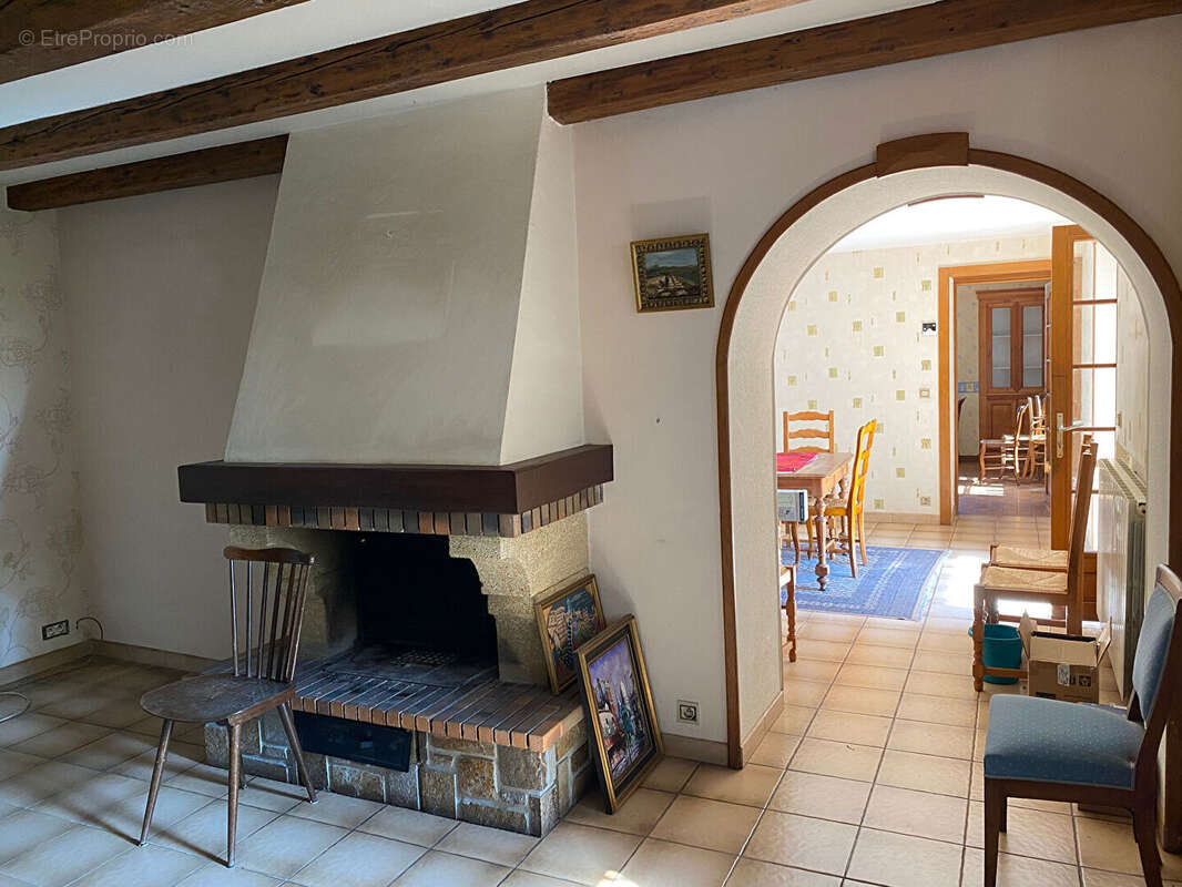 Maison à DIVONNE-LES-BAINS