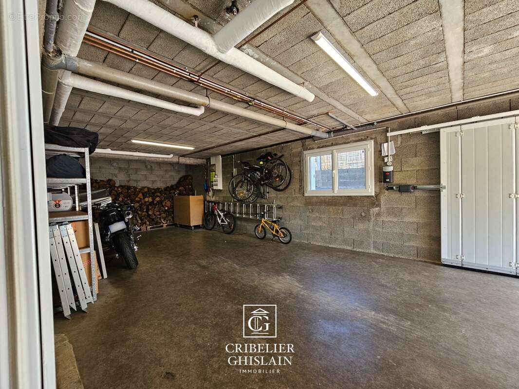 Maison familiale rénovée 240 m² – 10 pièces – 4 chambres – Essarts-en-Bocage (85) - photo 7