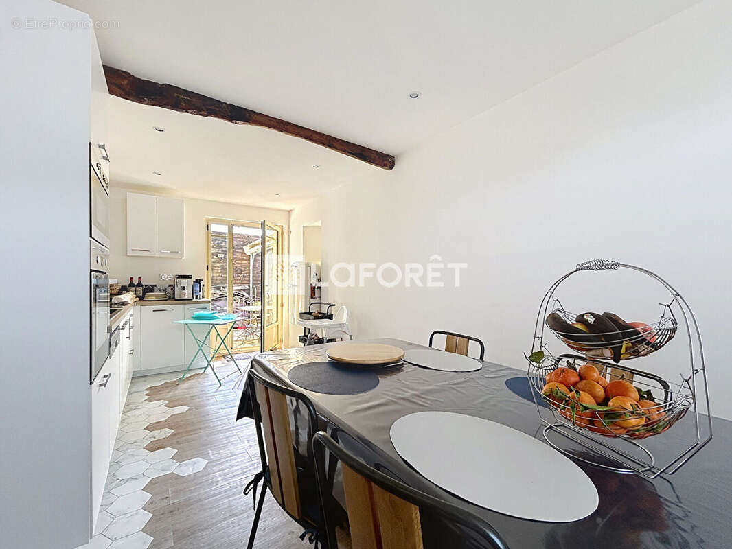 Maison à SAINT-MARCEL