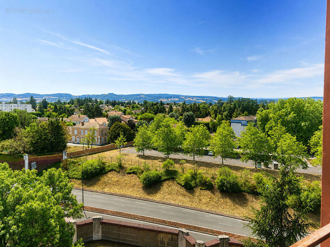Appartement à RIORGES