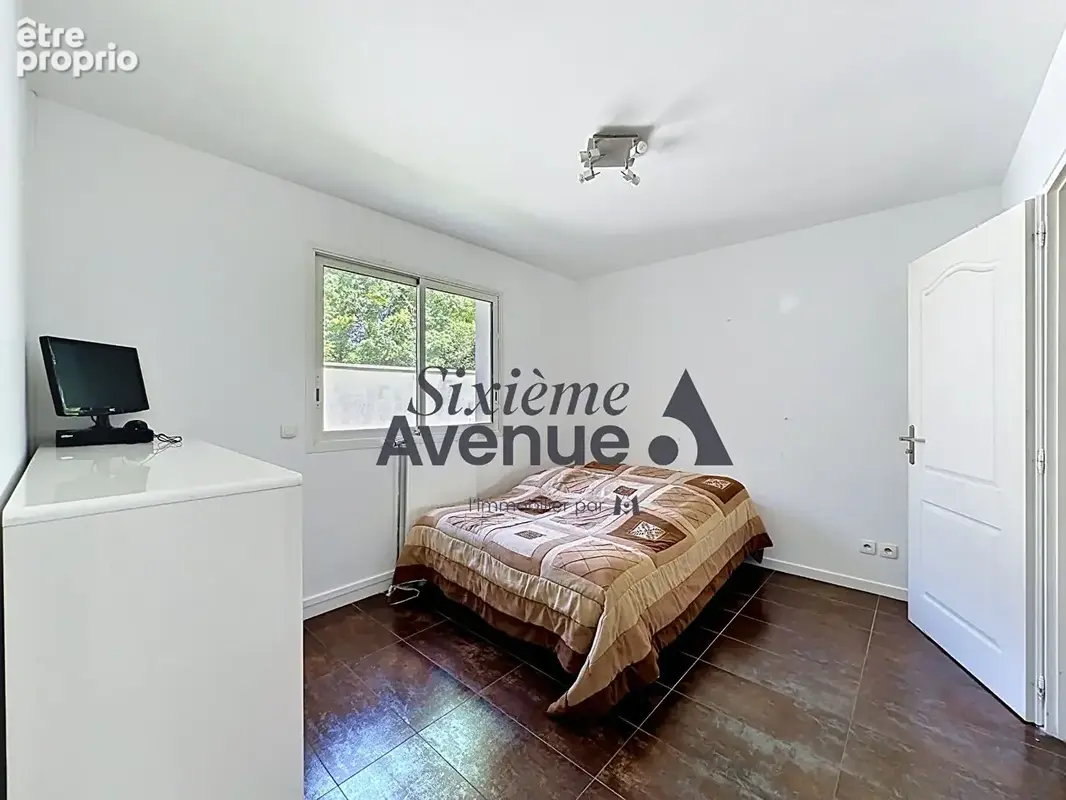 Maison d'architecte - 210m² - photo 6