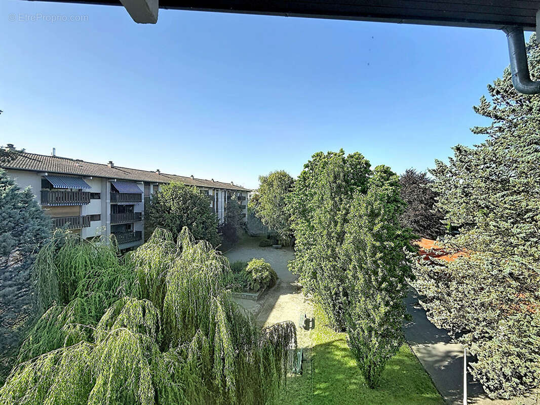 T5 MEYTHET 92, 51 m² en dernier étage - photo 12