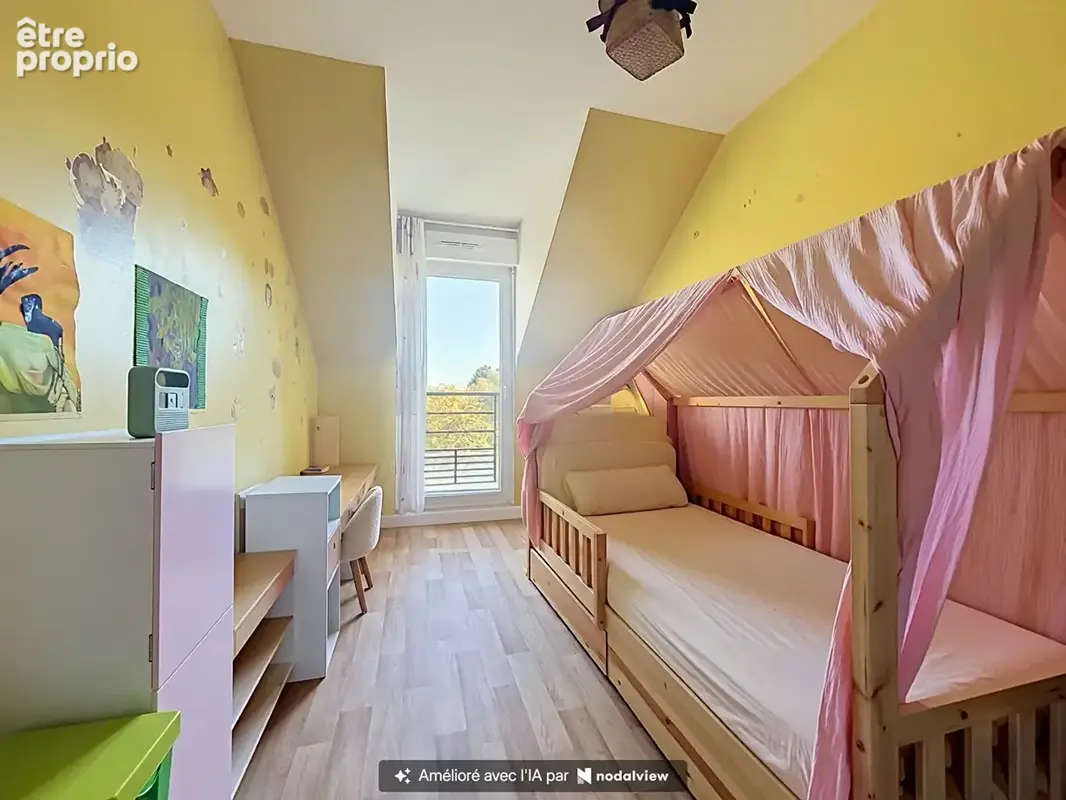 NEAUPHLE-LE-CHÂTEAU  Appartement 3 chambres au coeur du centre-ville - photo 3