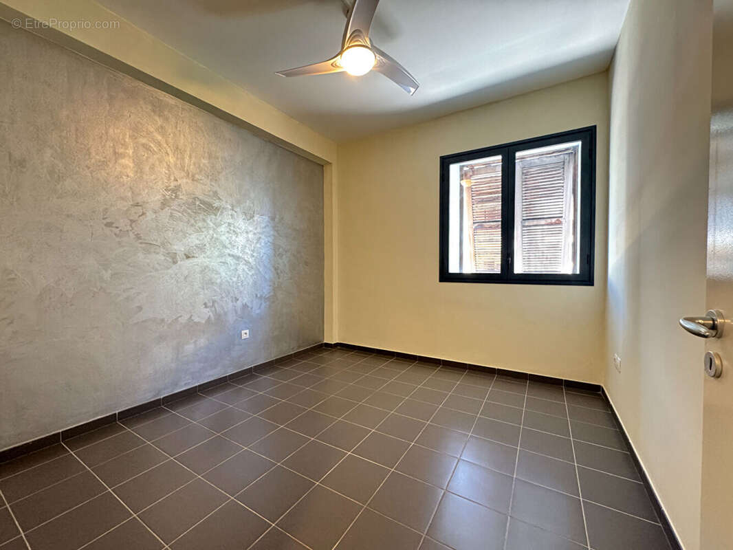 Appartement à SAINT-DENIS