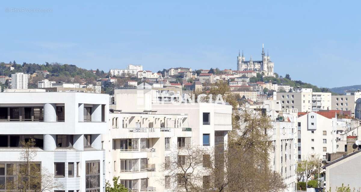 Appartement à LYON-7E